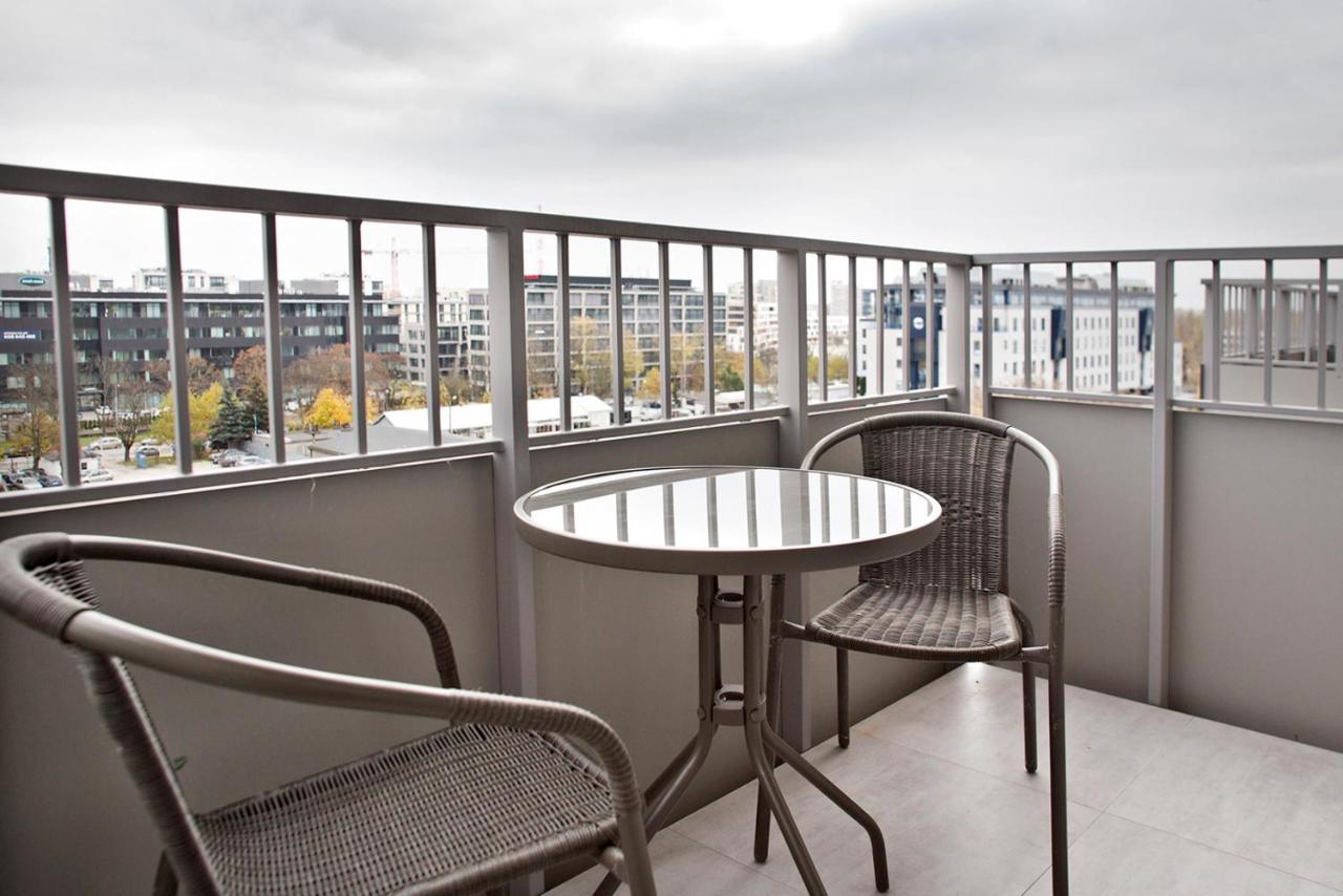 Komputerowa Serviced Apartments By P&O Varsavia Esterno foto